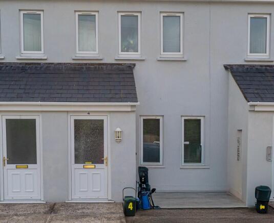 3 bed property, in Pant Y Gino, £118,000