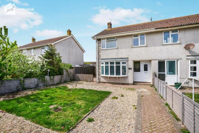 3 bed property, in Barton Road, £250,000