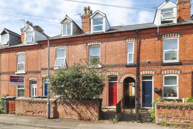 3 bed property, in Derby Street, £250,000
