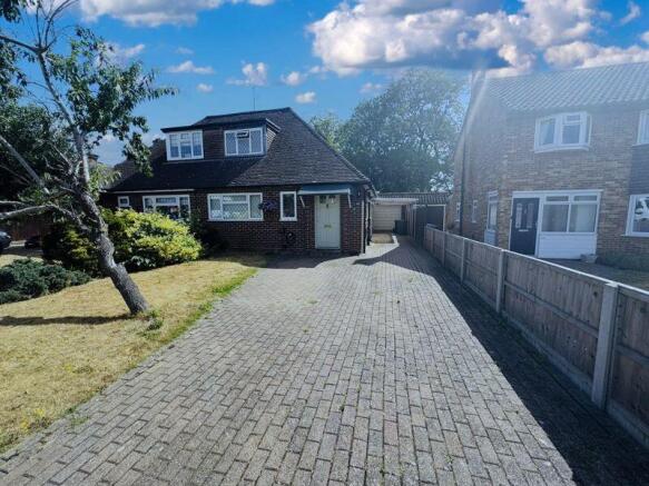3 bed property, in Hazell Way, £550,000