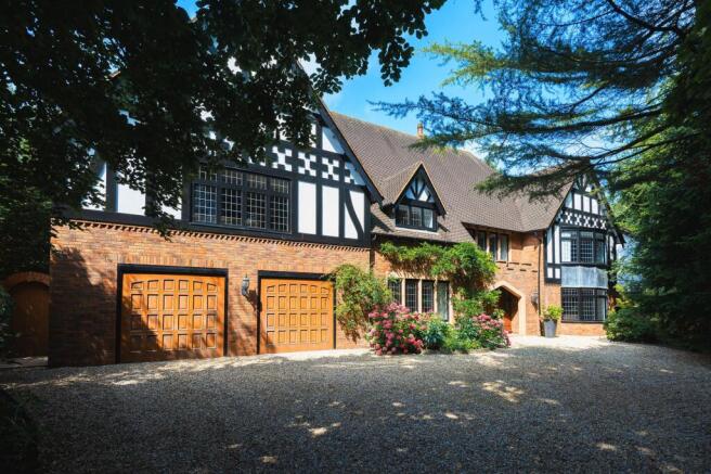 5 bed property, in Shireburn Road, £2,750,000