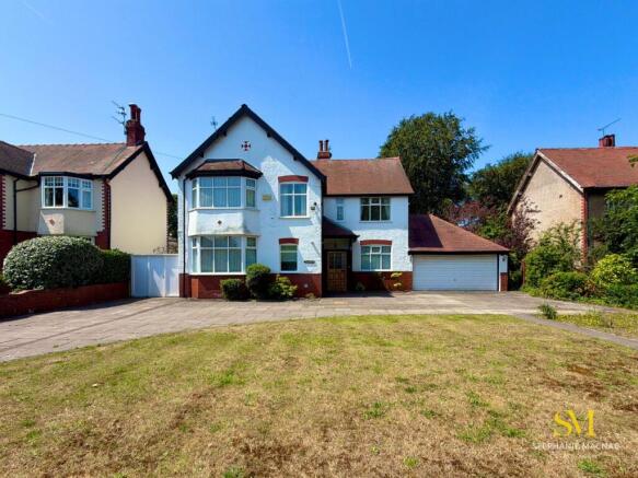 4 bed property, in Freshfield Road, £950,000