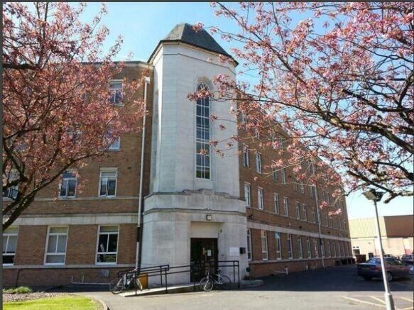 1 bed property, in Room 135 Main House Montgomery House, £1,000