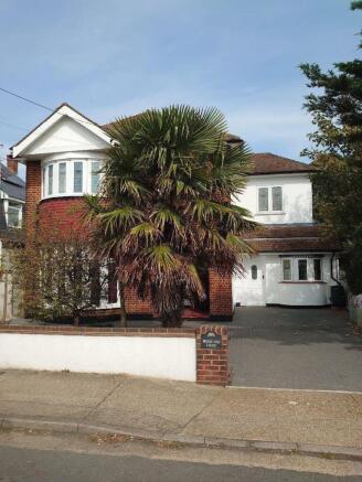 7 bed property, in HMO INVESTMENT - Long Road, £600,000