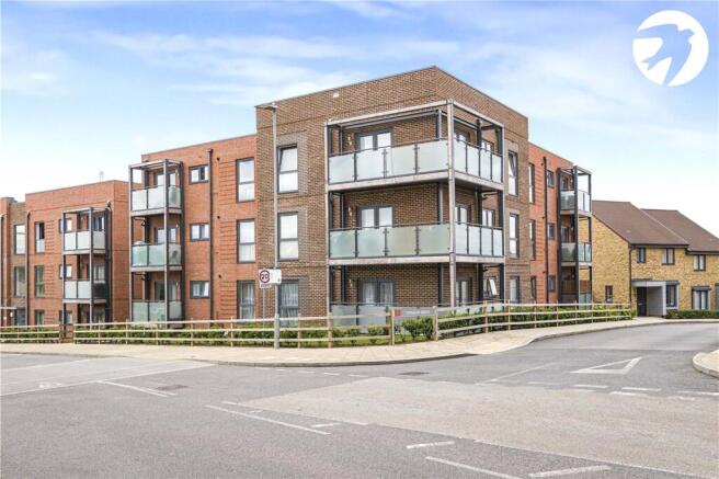 2 bed property, in Mackerness Road, £300,000