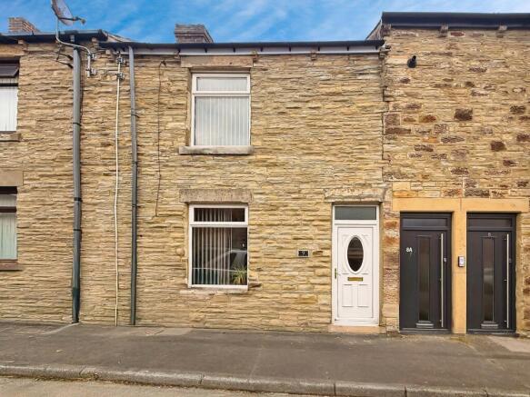 2 bed property, in Cleadon Street, £69,995