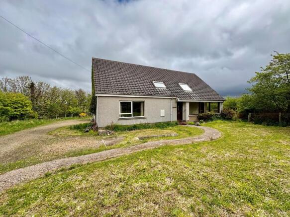 5 bed property, in Reay, £270,000