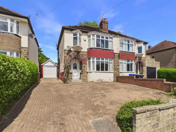 3 bed property, in Norton Park Road, £325,000