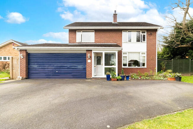 4 bed property, in White House Way, £715,000