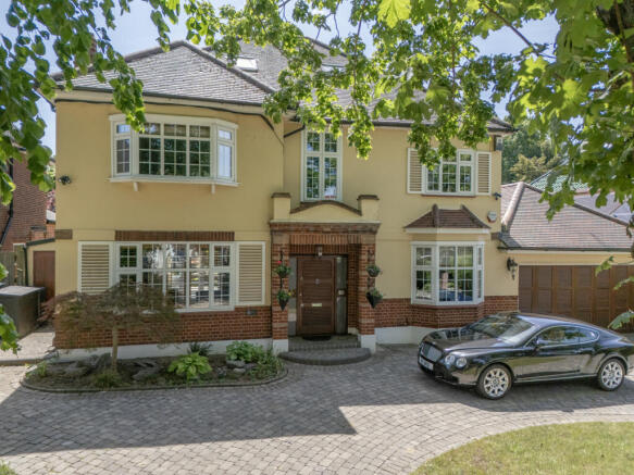 6 bed property, in Mornington Road, £2,000,000