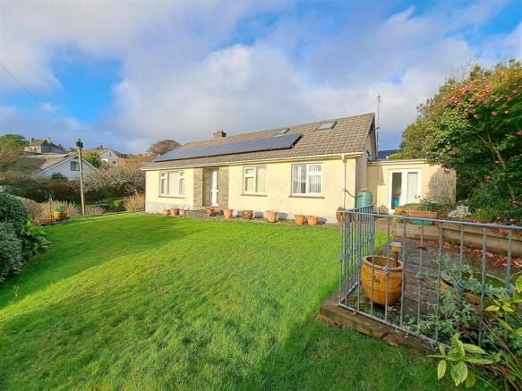 3 bed property, in Parc Monga, £395,000