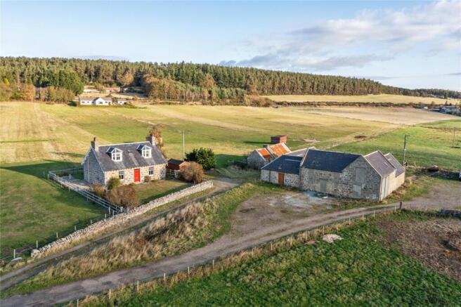 Studio, in Alves, £1,000,000