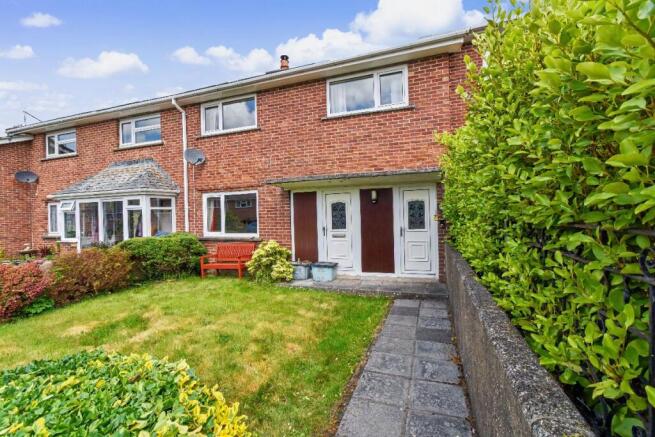 3 bed property, in Wonnacotts Road, £210,000