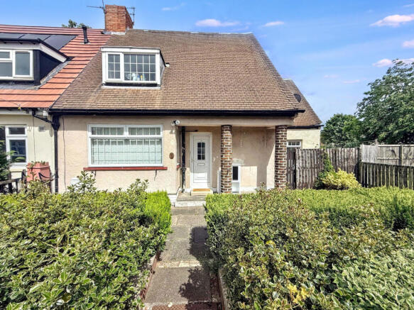 Land, in Ridding Court, £89,000
