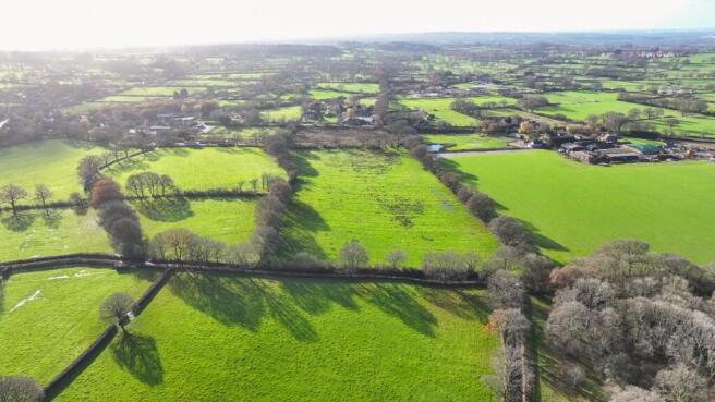 Land, in Popes Lane, £275,000