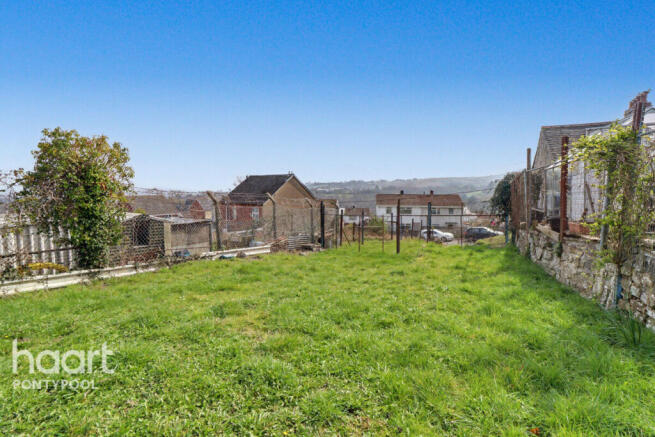 3 bed property, in Tranch Road, £240,000