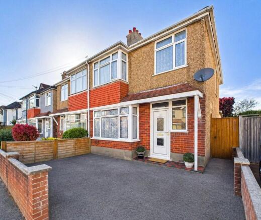3 bed property, in Athelstan Road, £400,000