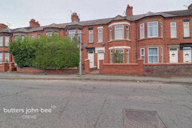 3 bed property, in Hungerford Road, £81,000