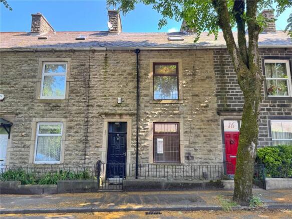 3 bed property, in Thornfield Avenue, £175,000