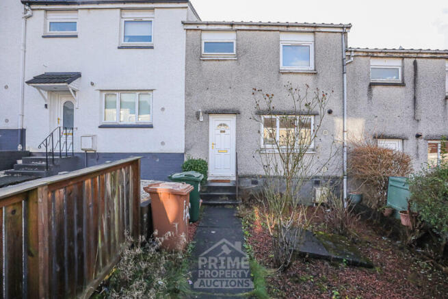 3 bed property, in 62 Ladyton Estate, £70,000