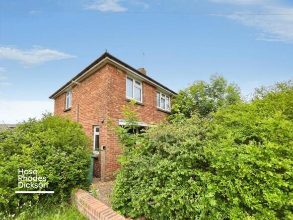 3 bed property, in Medeway, £185,000