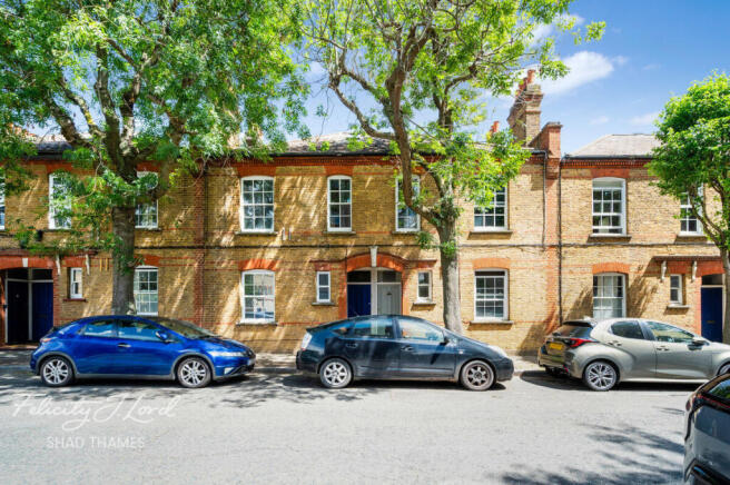 2 bed property, in Canon Beck Road, £500,000