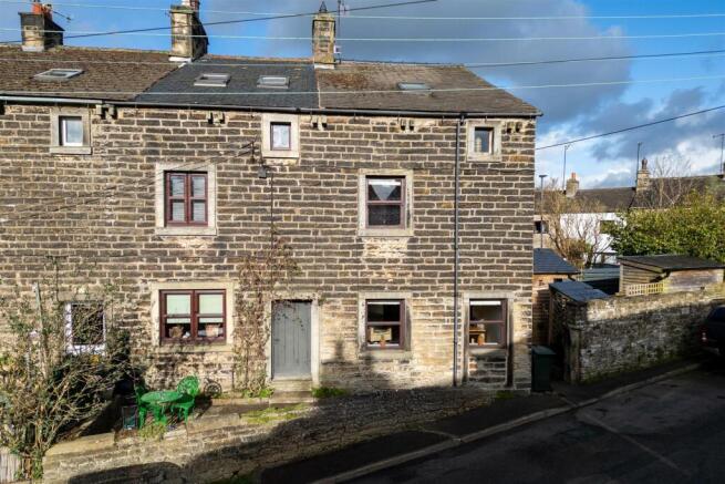 3 bed property, in 2 The Terrace, £230,000