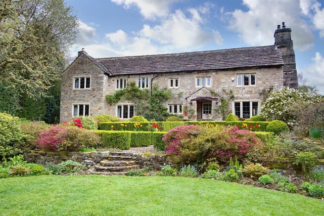 4 bed property, in Old Crow Trees, £1,495,000