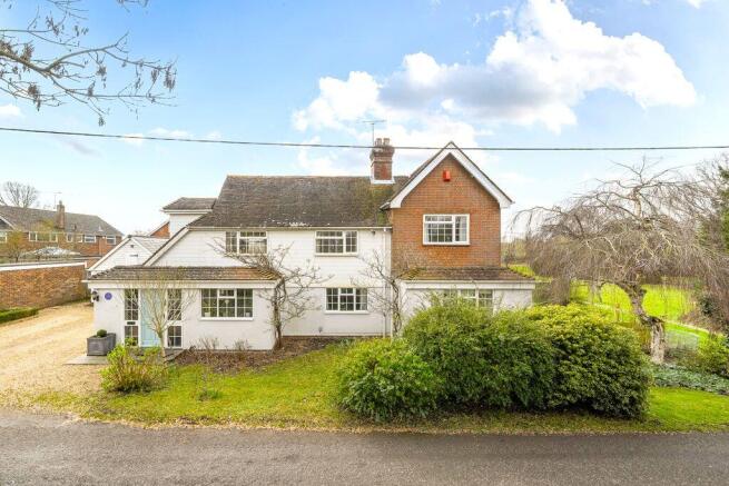 4 bed property, in Biddenden Road, £845,000