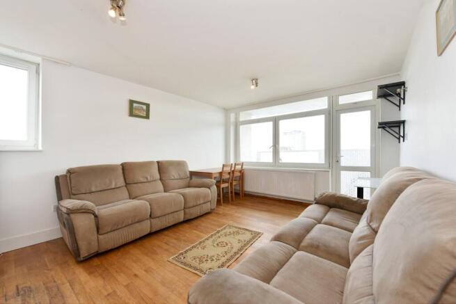 2 bed property, in Herbert Morrison House, £349,950