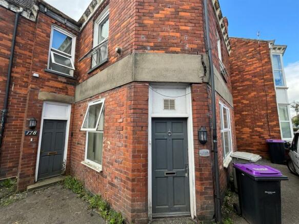 4 bed property, in High Holme Road, £140,000