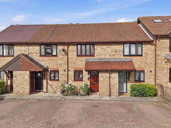 2 bed property, in Westminster Gardens, £475,000