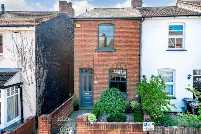 3 bed property, in Boundary Road, £760,000