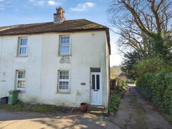 2 bed property, in Church Road, £350,000