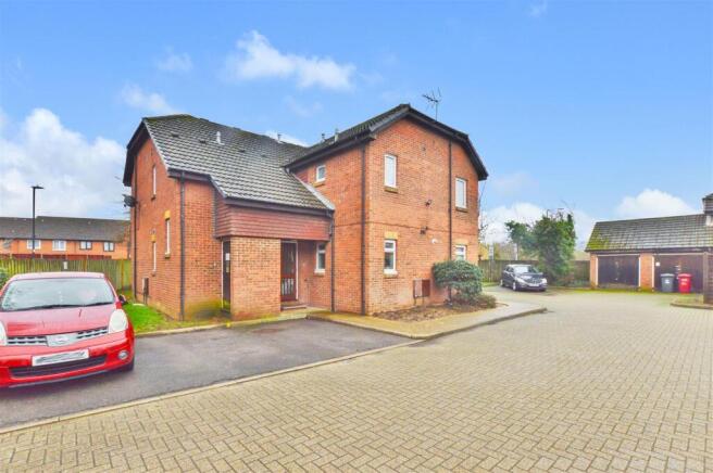 Studio, in Braemar Gardens, £125,000