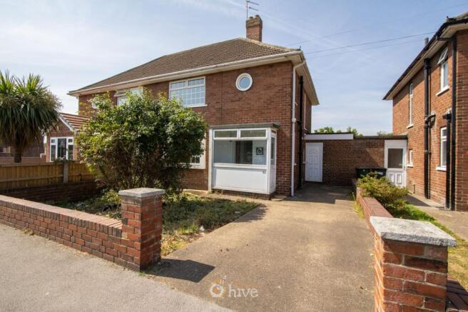 3 bed property, in Westminster Crescent, £175,000