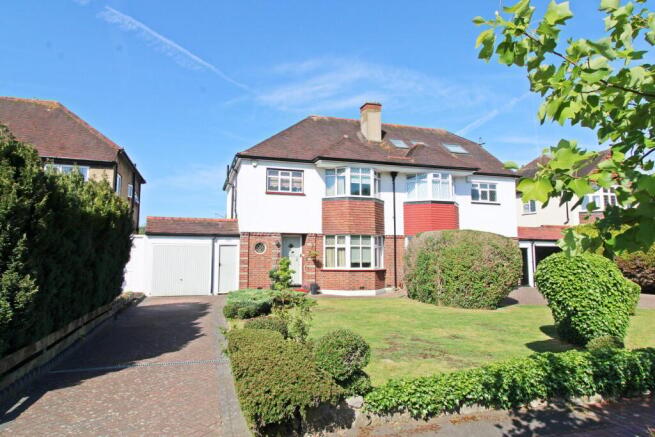 3 bed property, in Wickham Way, £925,000