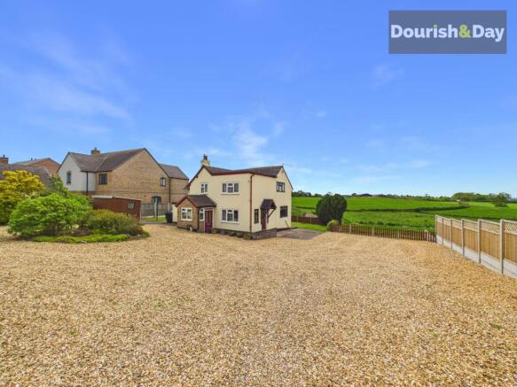 3 bed property, in Stafford Road, £385,000