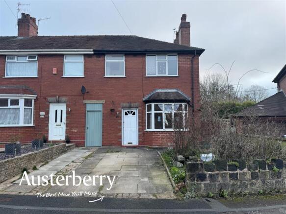 3 bed property, in Owen Grove, £130,000