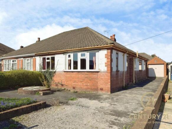 2 bed property, in 5 Vyner Road South, £150,000