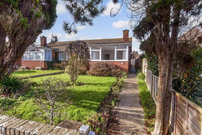 2 bed property, in The Street, £325,000