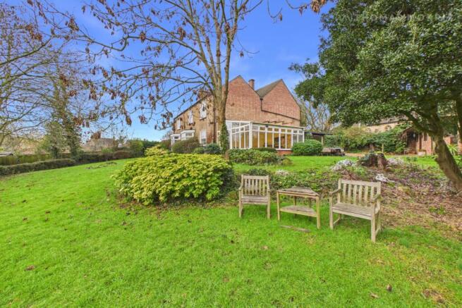4 bed property, in Church Causeway, £600,000