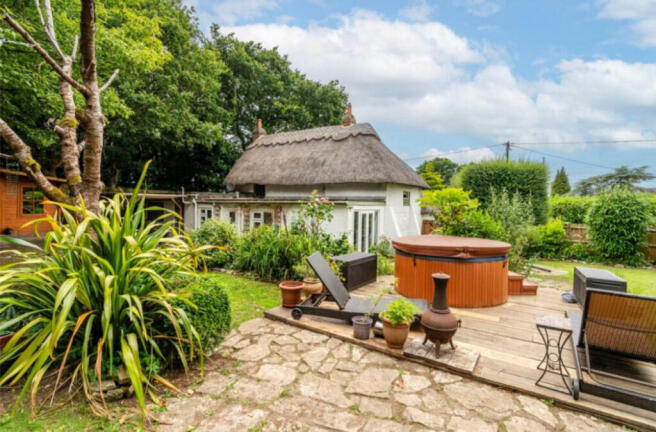4 bed property, in Wimborne Road, £650,000