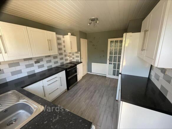 3 bed property, in Barr Road, £300,000