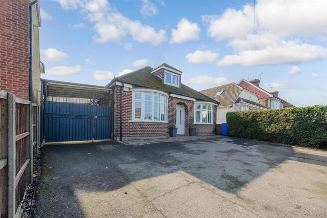 6 bed property, in London Road, £720,000