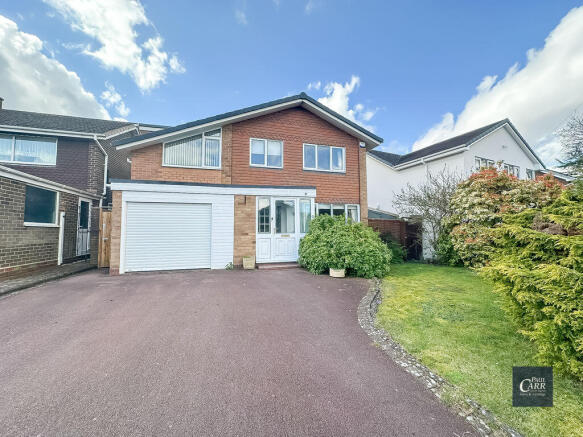 5 bed property, in Whitley Drive, £600,000