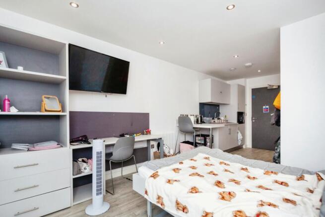 1 bed property, in Trafford Street, £47,500