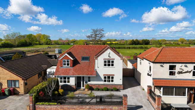 4 bed property, in Westgate Road, £495,000