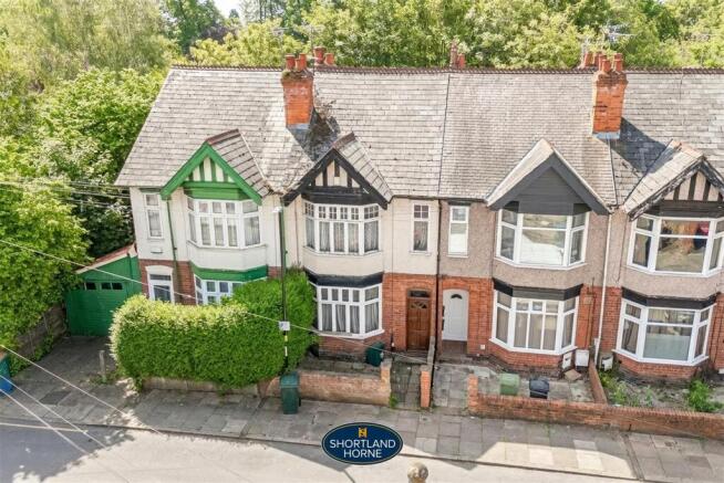 3 bed property, in St. Anns Road, £180,000
