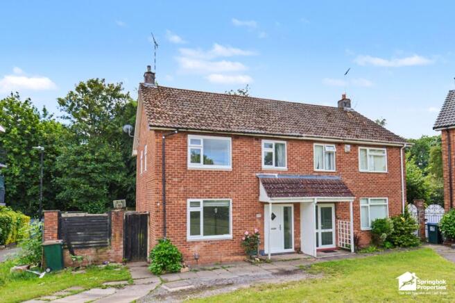 3 bed property, in The Barley Lea, £200,000